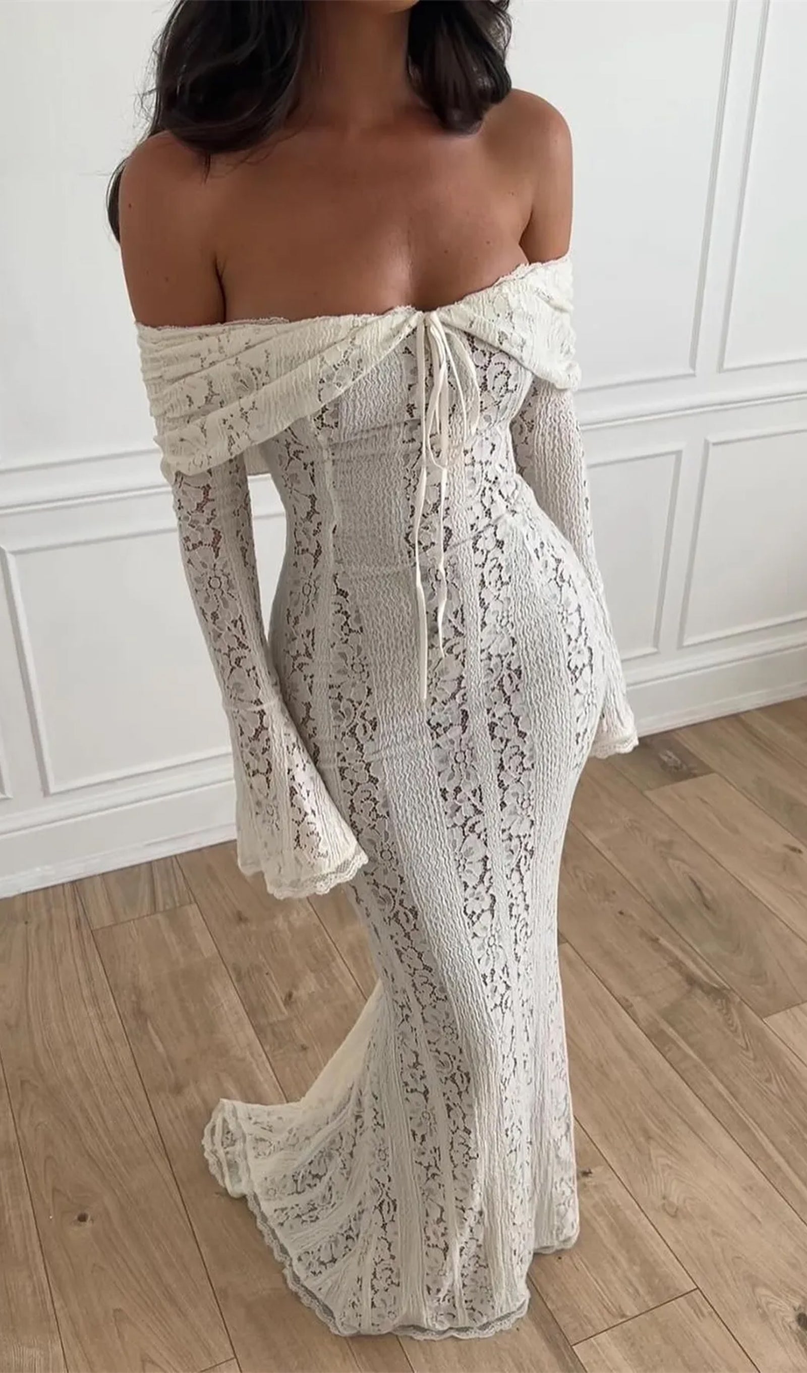 Vintage Floral Lace Off-Shoulder Maxi Dress 