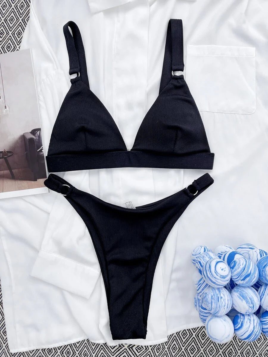 Halka Detaylı Sade Gündelik Bikini Takımı