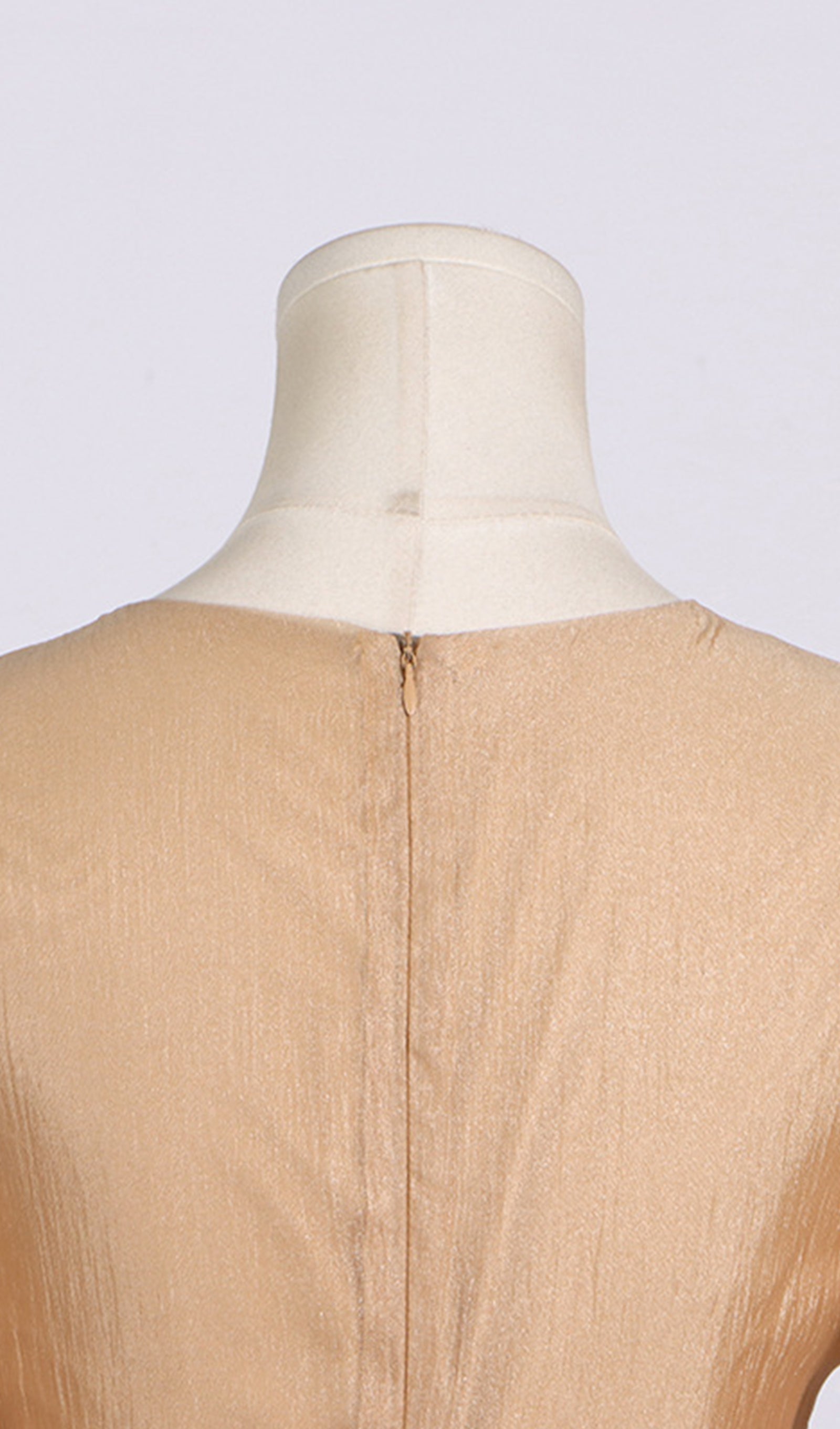 Maxikleid mit Laternenärmeln, V-Ausschnitt und Gürtel