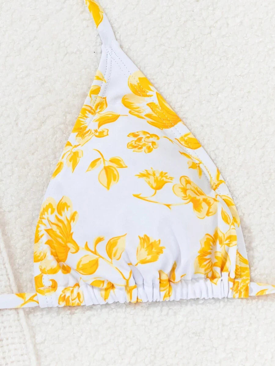 Düğüm Detaylı Çiçek Desenli Bikini Takımı