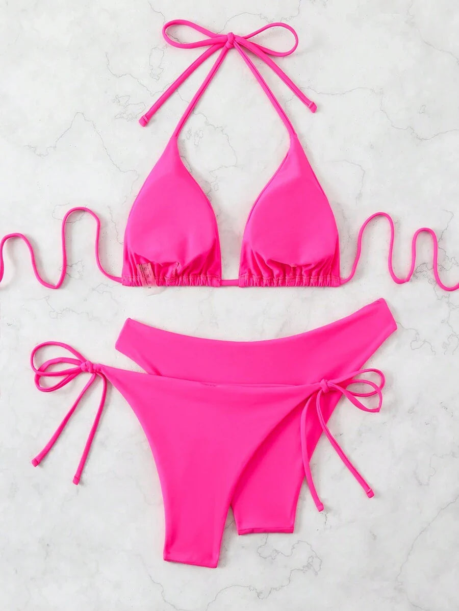 3 Parça Halter Üst + Üçgen Alt + Bağcıklı Şort Bikini Takımı