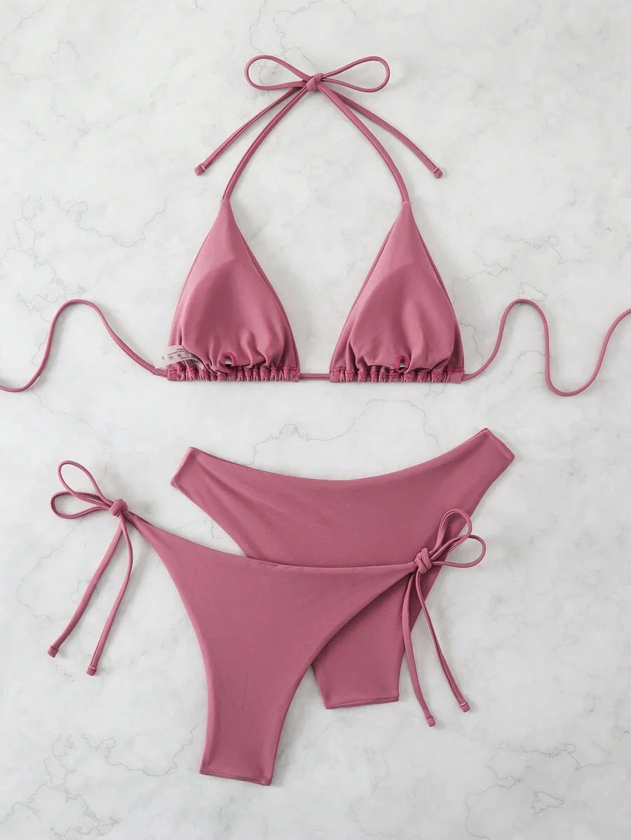 3 Parça Halter Üst + Üçgen Alt + Bağcıklı Şort Bikini Takımı