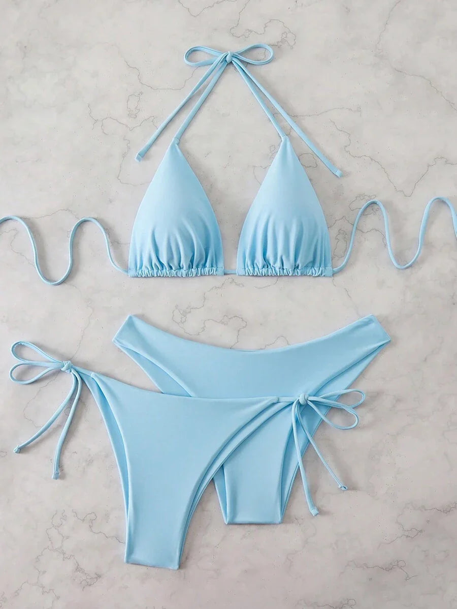 3 Parça Halter Üst + Üçgen Alt + Bağcıklı Şort Bikini Takımı