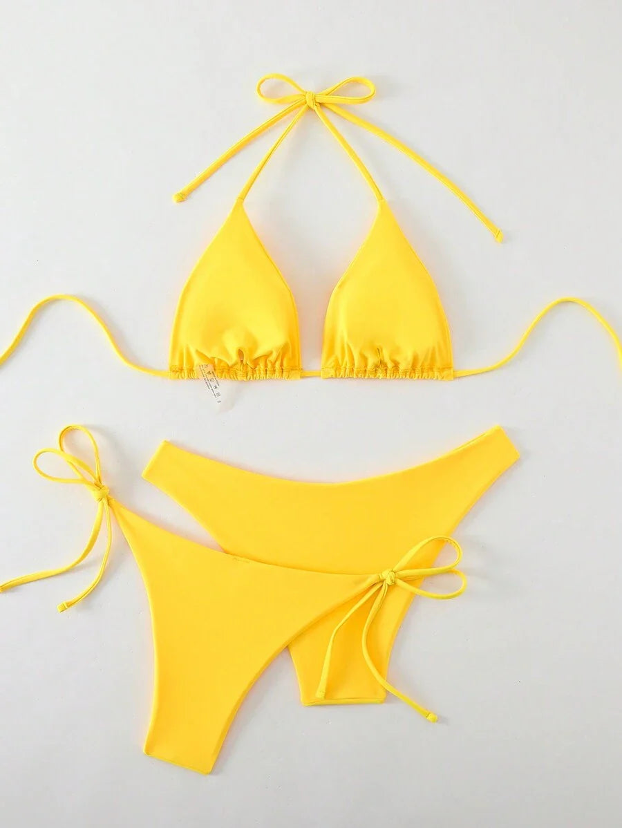 3 Parça Halter Üst + Üçgen Alt + Bağcıklı Şort Bikini Takımı