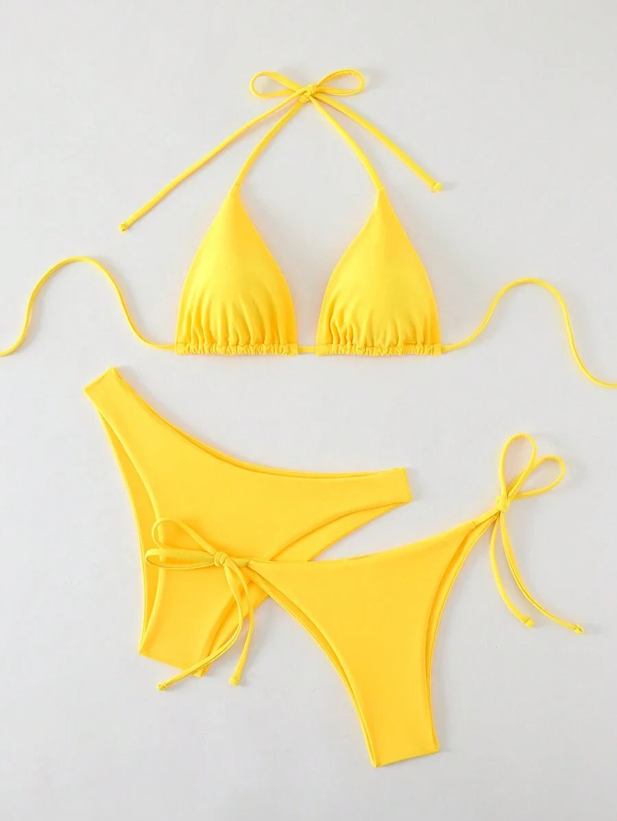 3 Parça Halter Üst + Üçgen Alt + Bağcıklı Şort Bikini Takımı