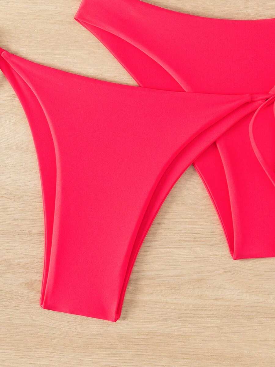 3 Parça Halter Üst + Üçgen Alt + Bağcıklı Şort Bikini Takımı