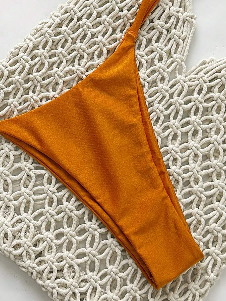 Pembe Straplez Bağcıklı Metal Detaylı Bikini Takımı
