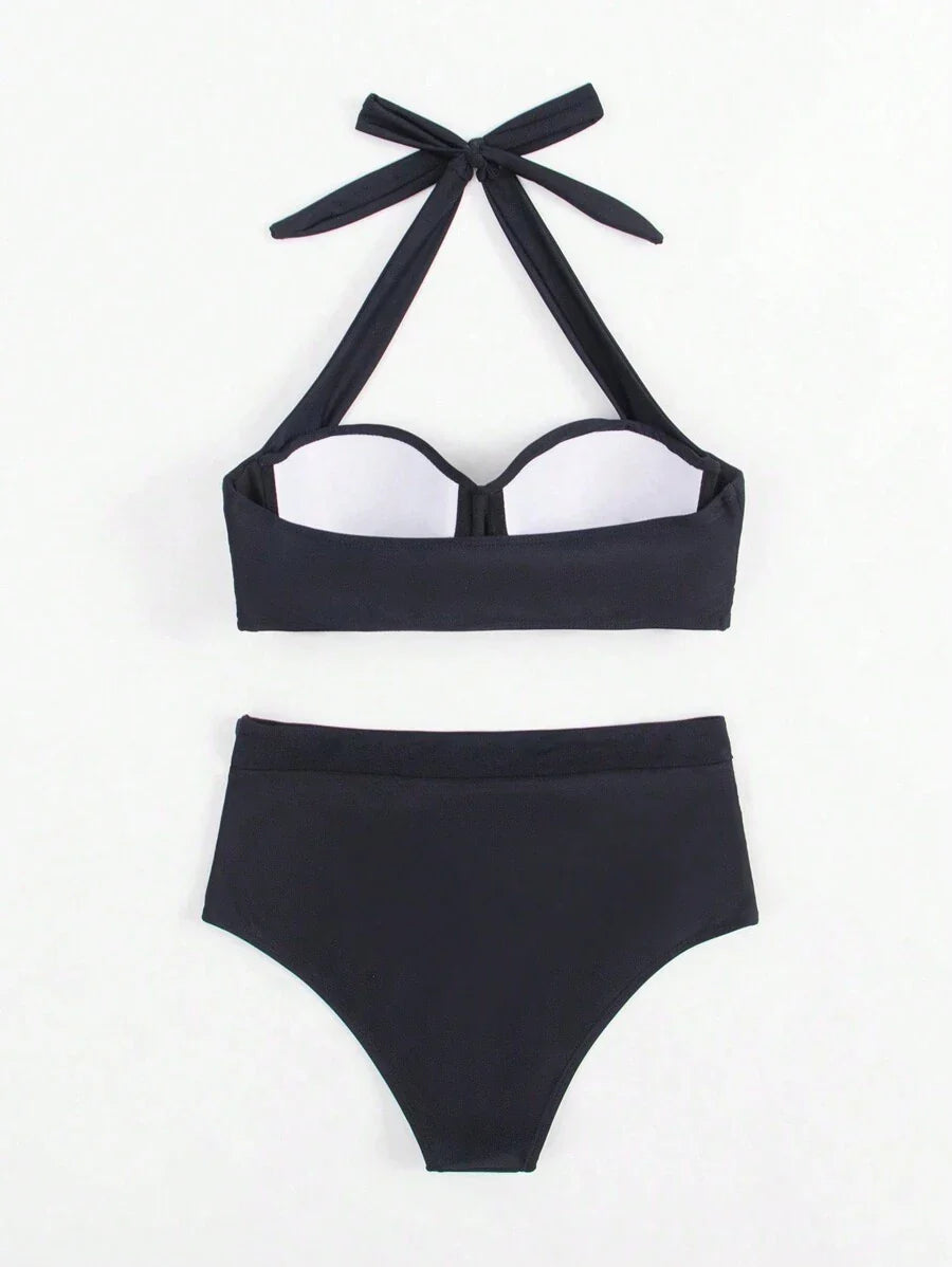 Sarmal Detaylı Sade Bikini Takımı
