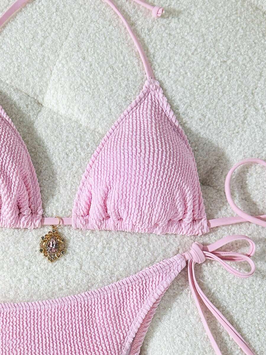 Jakarlı Metal Detaylı Askılı Bikini Takımı