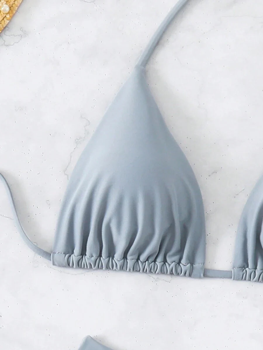 3 Parça Halter Üst + Üçgen Alt + Bağcıklı Şort Bikini Takımı