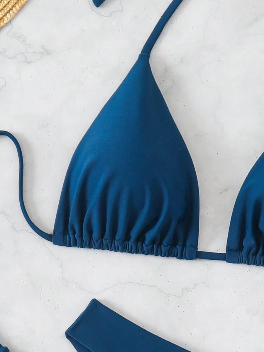 3 Parça Halter Üst + Üçgen Alt + Bağcıklı Şort Bikini Takımı