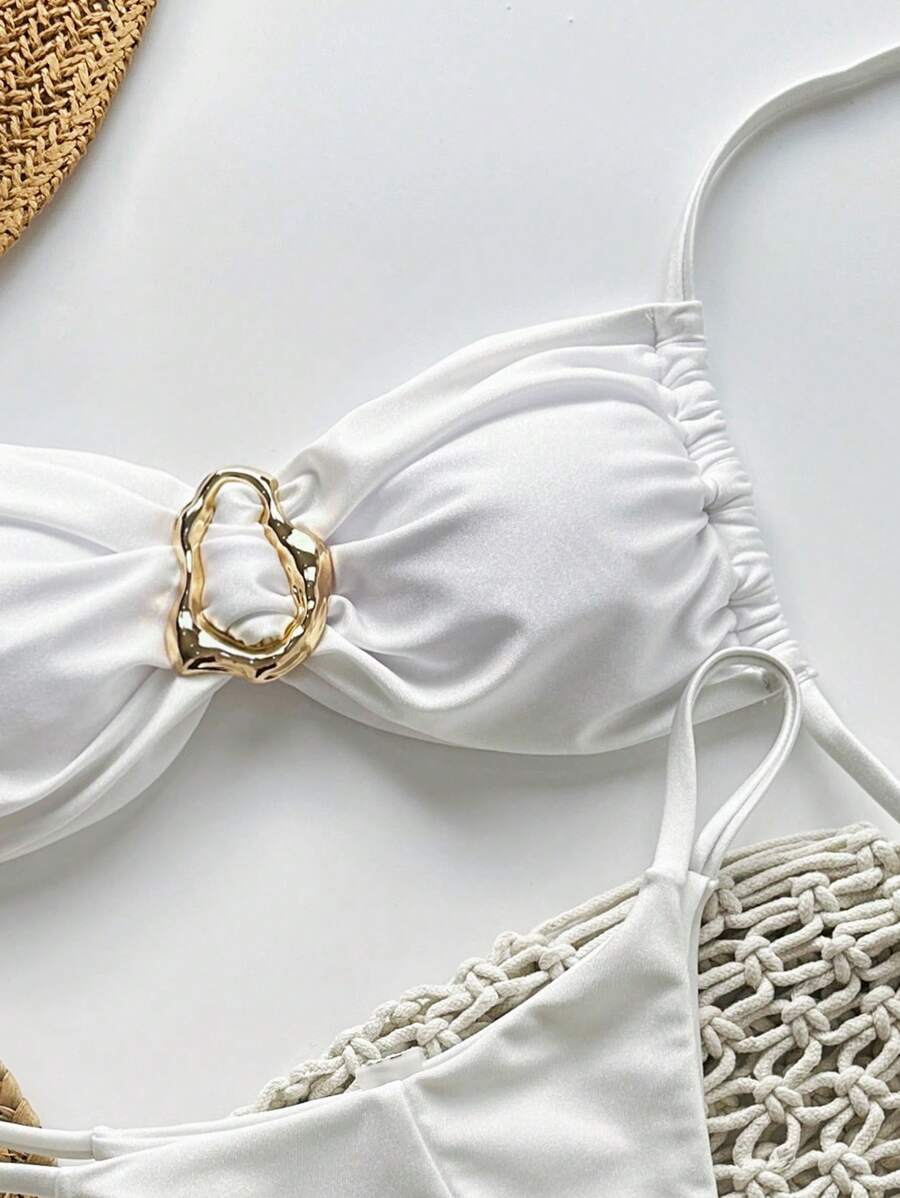 Pembe Straplez Bağcıklı Metal Detaylı Bikini Takımı