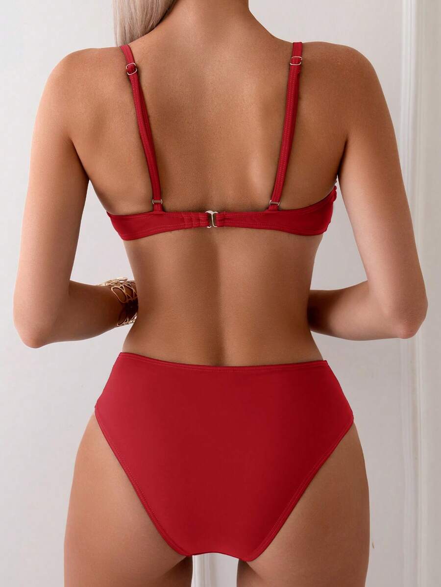 Halka Dantelli Sade Bikini Takımı