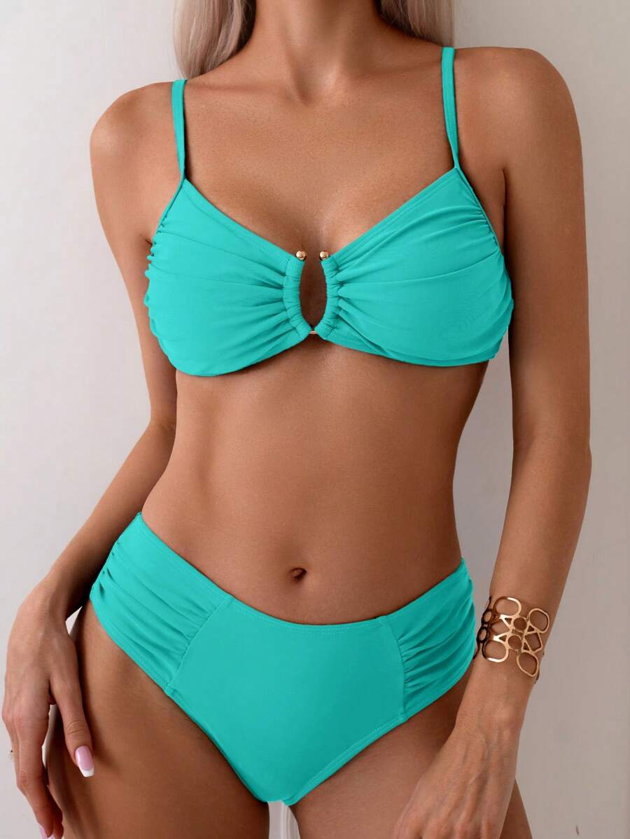 Halka Dantelli Sade Bikini Takımı