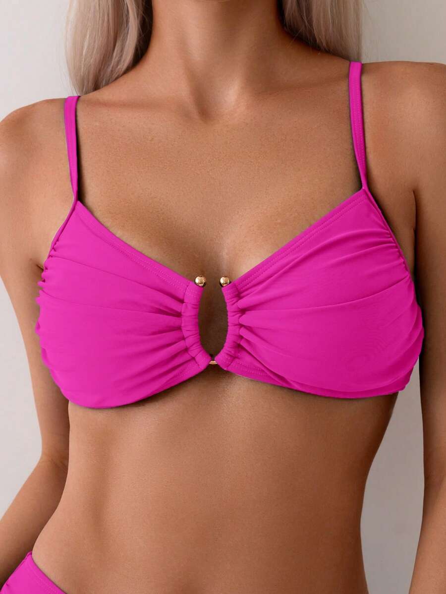 Halka Dantelli Sade Bikini Takımı