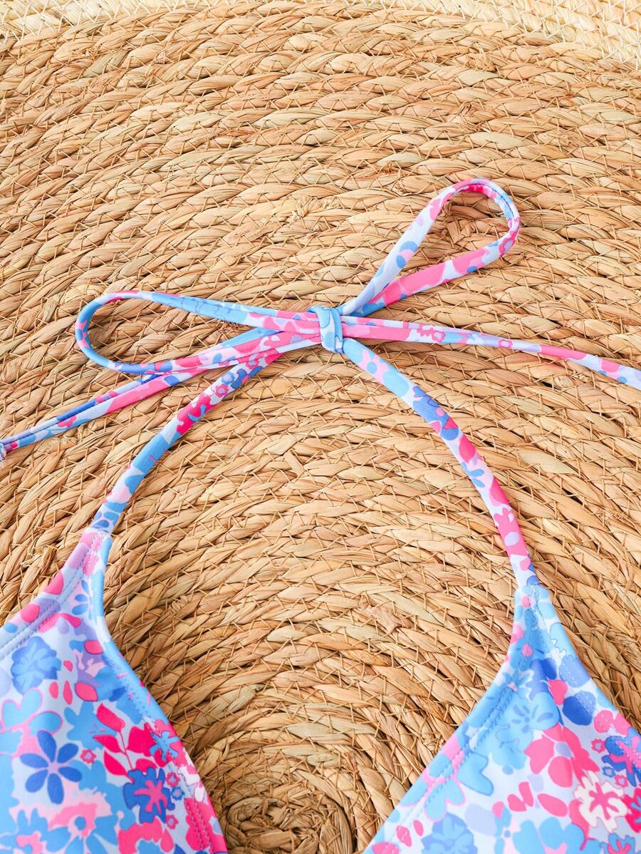 Çiçek Desenli Halter Bağcıklı Bikini Takımı