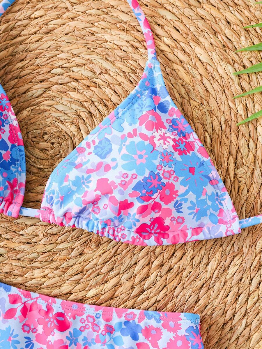 Çiçek Desenli Halter Bağcıklı Bikini Takımı