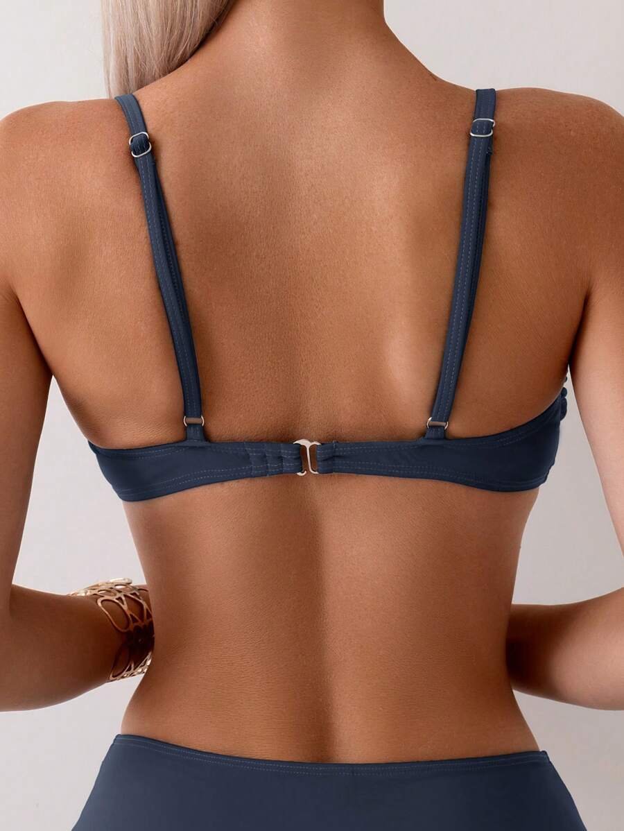 Halka Dantelli Sade Bikini Takımı