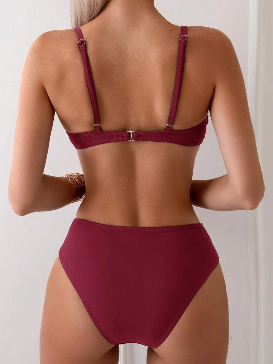 Halka Dantelli Sade Bikini Takımı