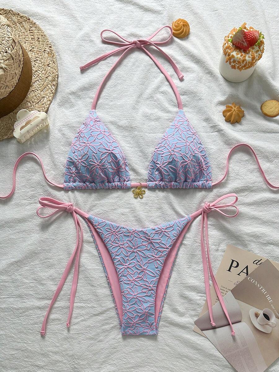 Çiçek Desenli Boyundan Bağlamalı Bikini Ve Bağcıklı Bikini Altı Takımı