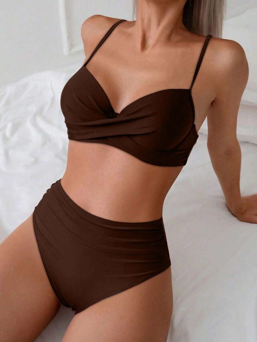 Askılı Yüksek Bel Balenli Bikini Takımı