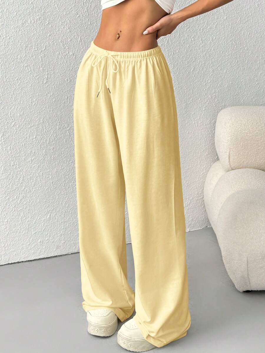 Düz Renk Bağcıklı Bel Düz Paça Jogger Pantolon