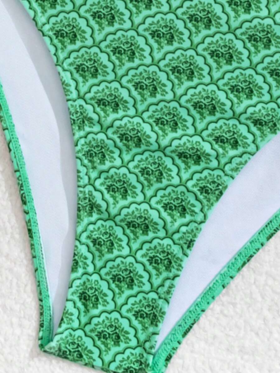 Çiçek Desenli Halter Bağcıklı Bikini Takımı