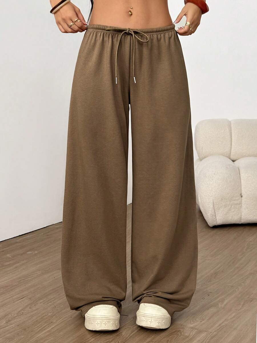 Düz Renk Bağcıklı Bel Düz Paça Jogger Pantolon