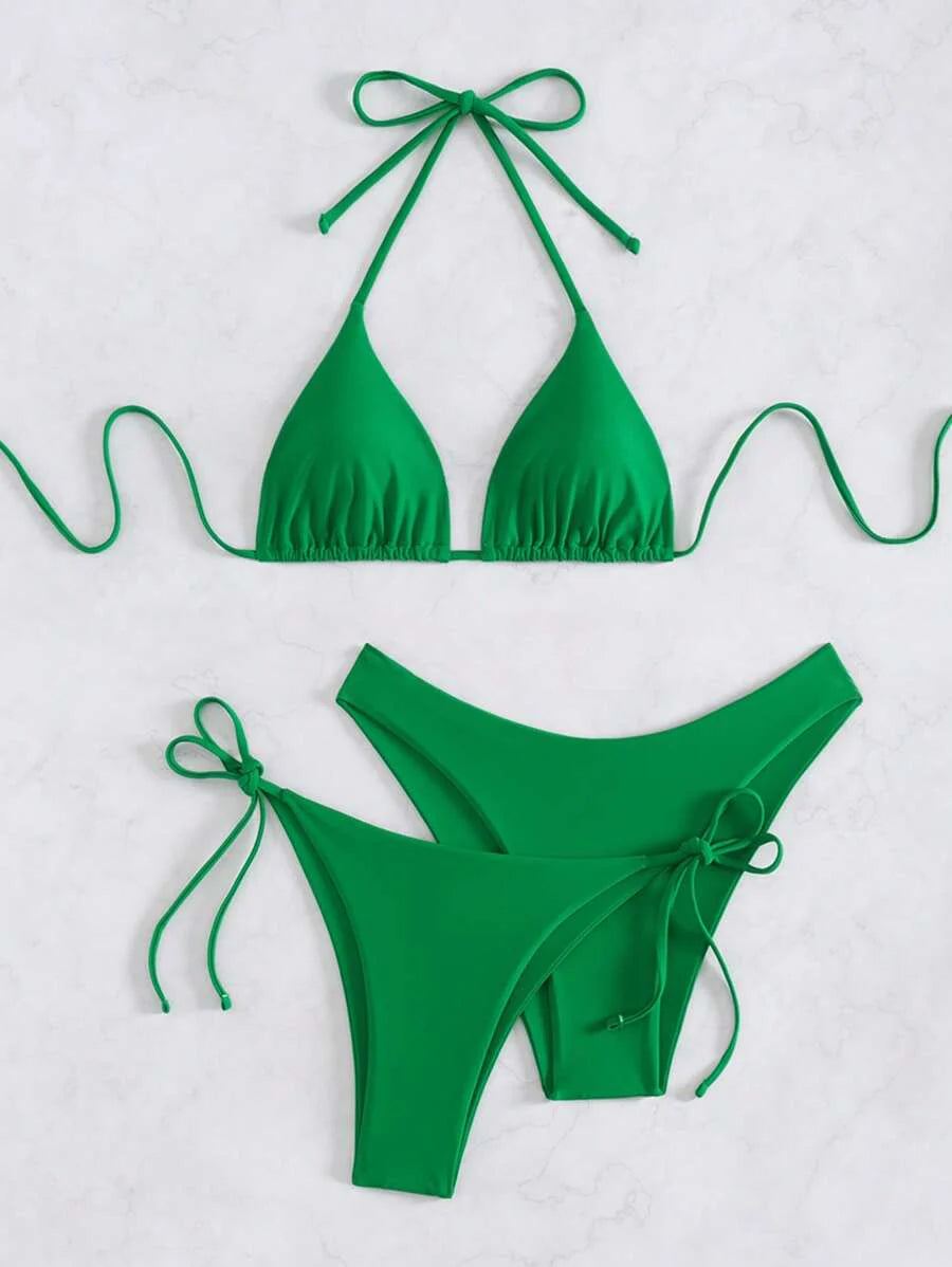 3 Parça Halter Üst + Üçgen Alt + Bağcıklı Şort Bikini Takımı