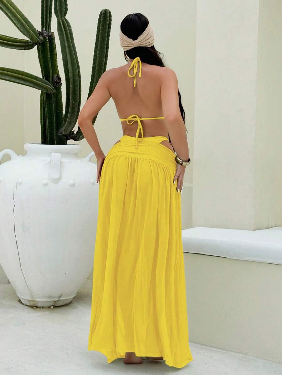 Parlak Kumaş Boyundan Bağlamalı Bikini, Asimetrik Halka Detaylı Uzun File Plaj Elbisesi