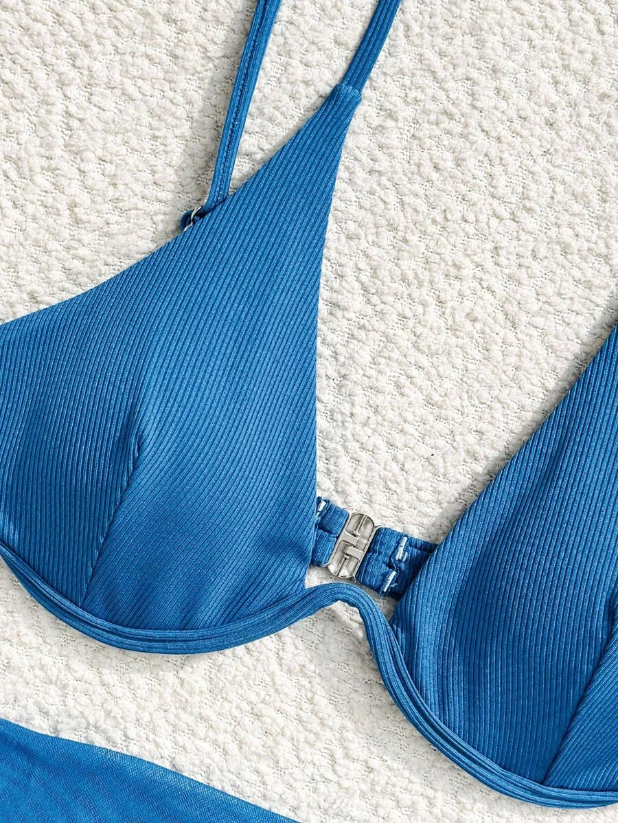 3'Lü Balenli Bikini Takımı Ve Örgü Plaj Eteği