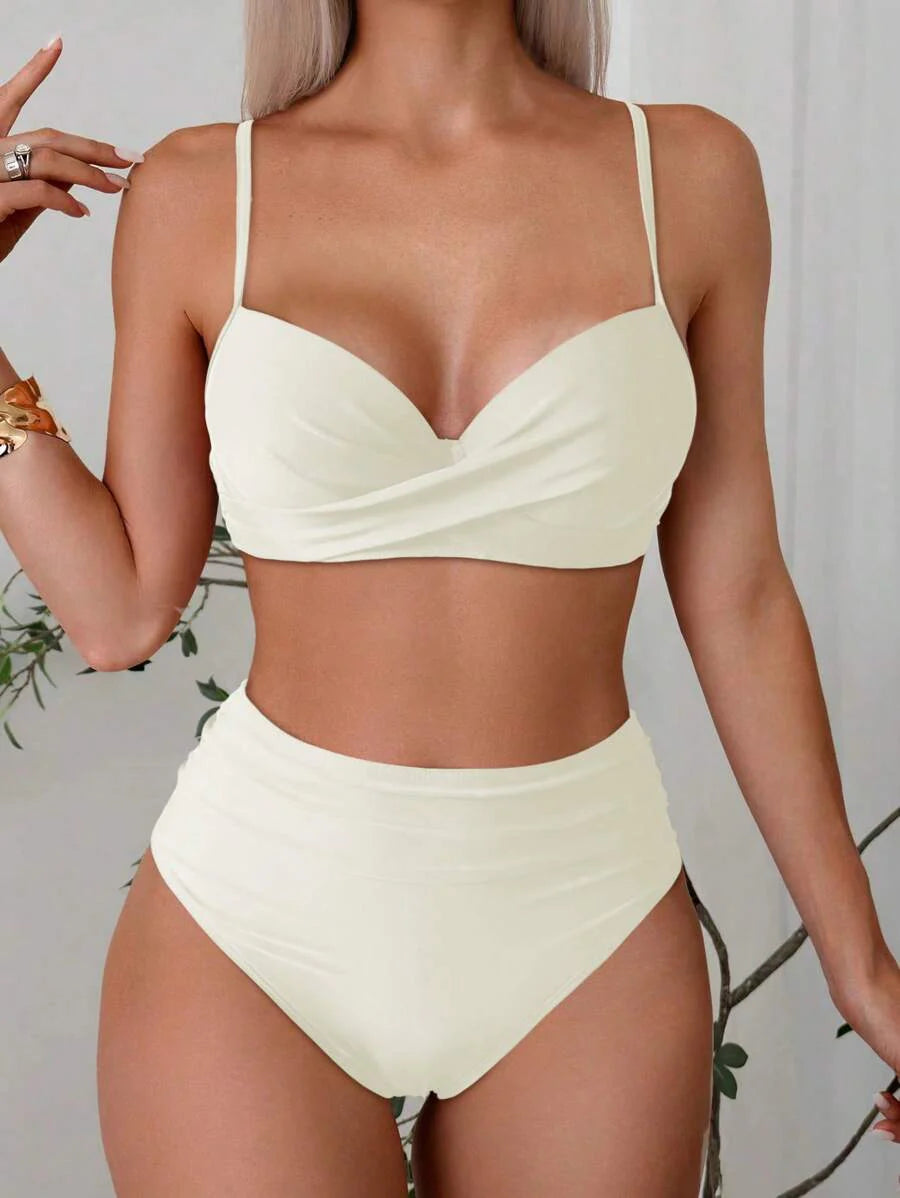 Askılı Yüksek Bel Balenli Bikini Takımı