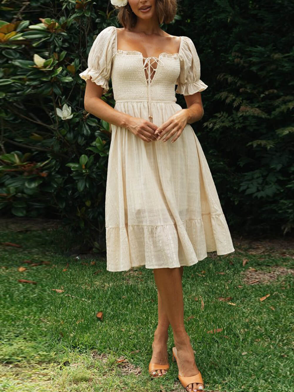 Elegantes, einfarbiges Midikleid im Landhausstil 