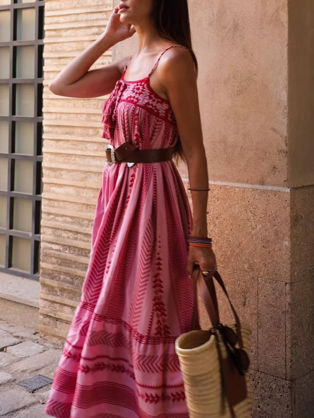Strick-Maxikleid im Ethno-Stil