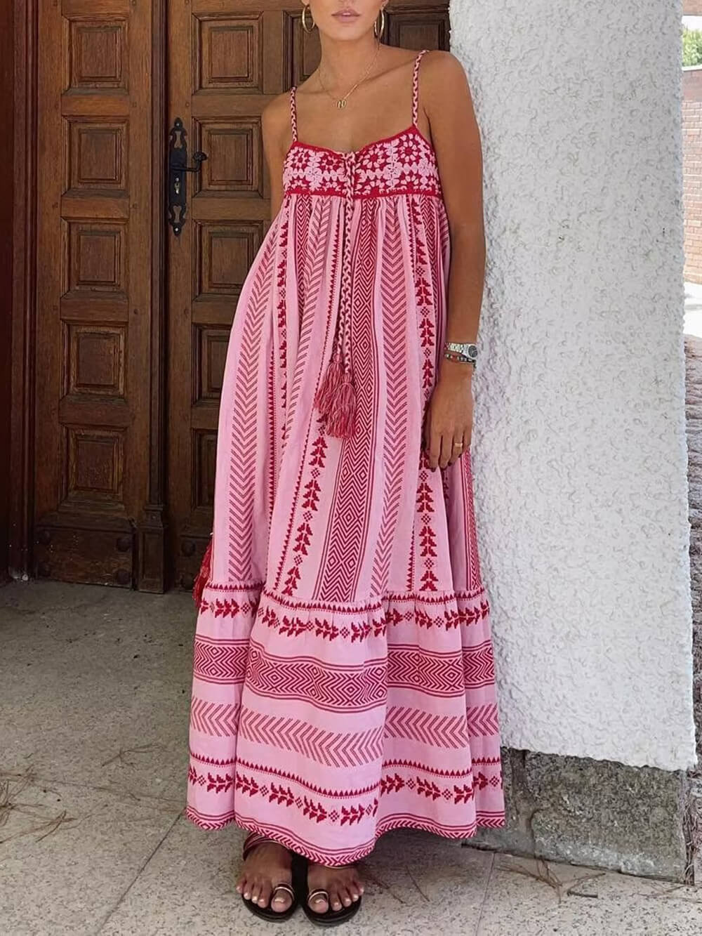 Strick-Maxikleid im Ethno-Stil