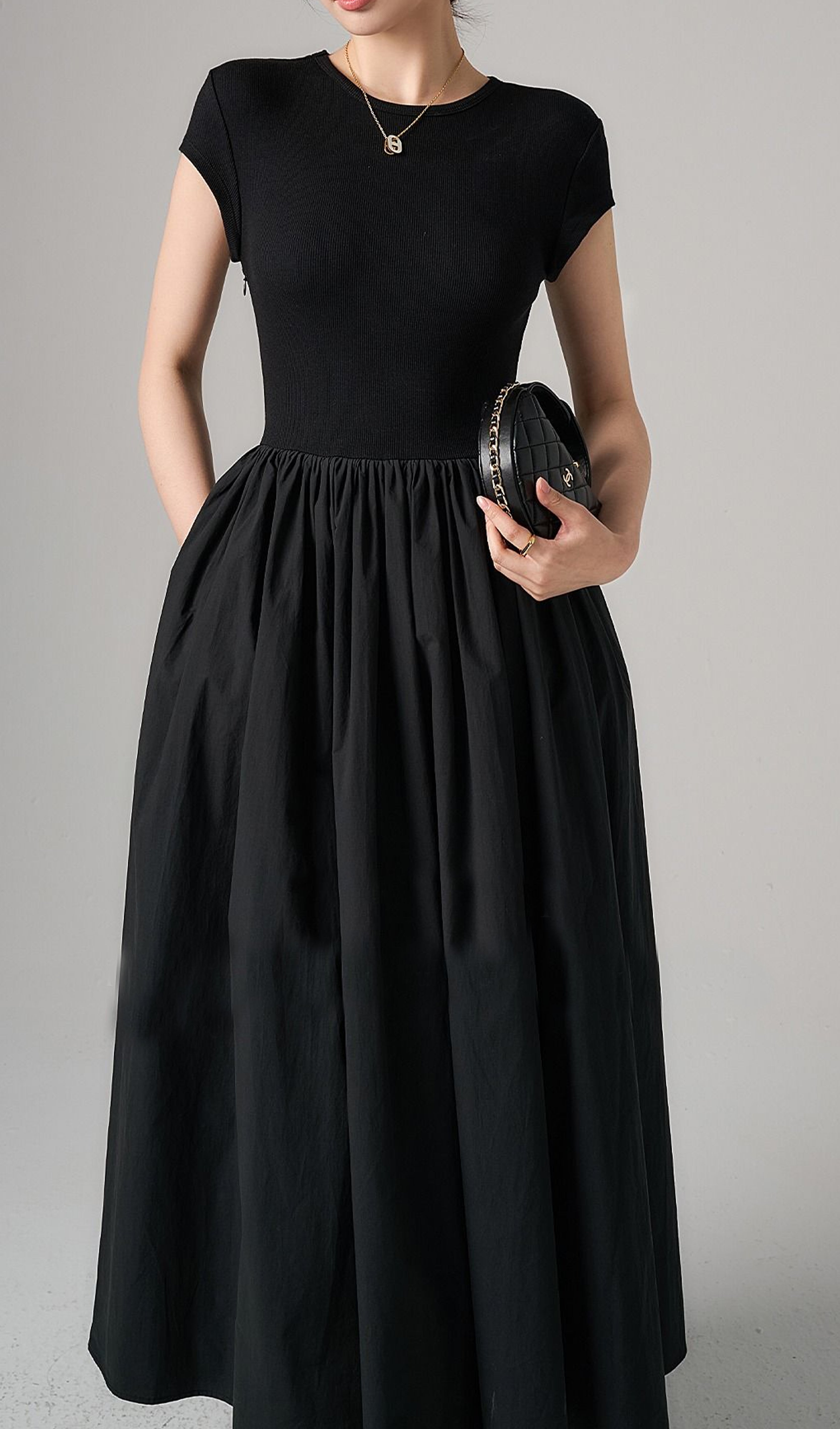 Siyah Slim Fit Midi Elbise
