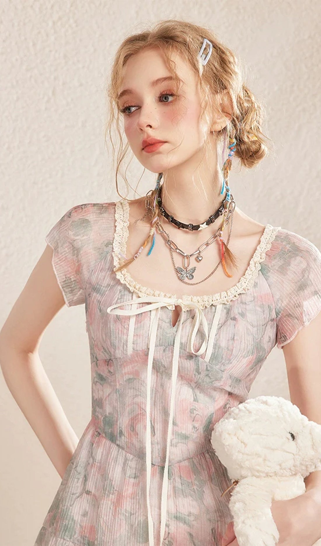 Pink Floral U-Neck Lace Trimmed Mini Dress 