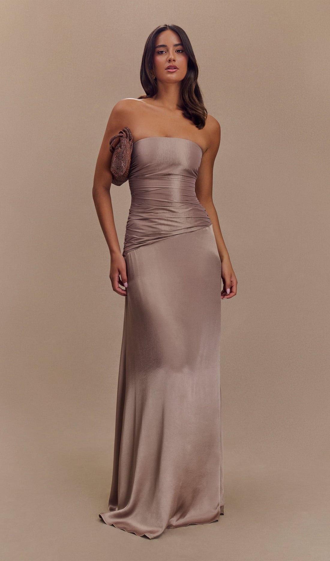 Trägerloses Taft-Maxikleid 