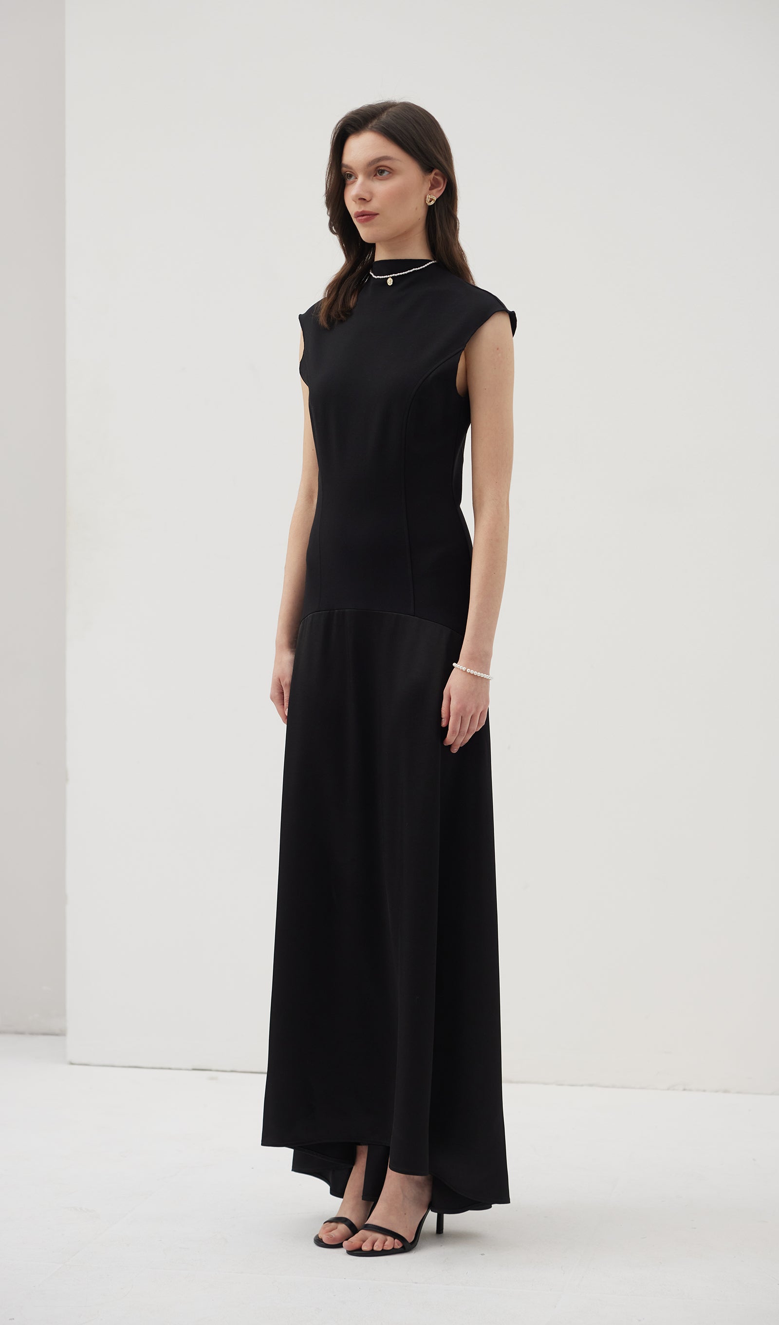 Knitted Satin Sleeveless Maxi Dress 