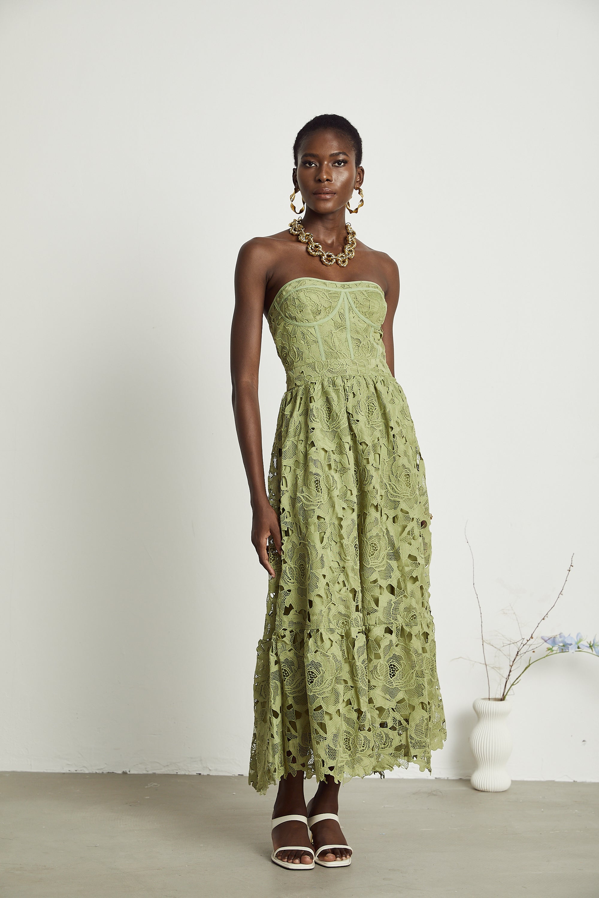 Inès Dantel Cut-Out Midi Elbise