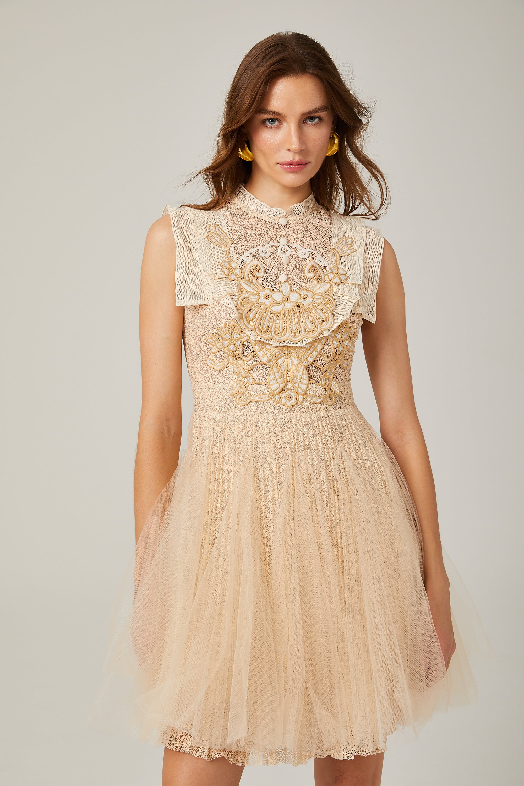 Gisèle-Minikleid aus Tüll mit Blumenstickerei