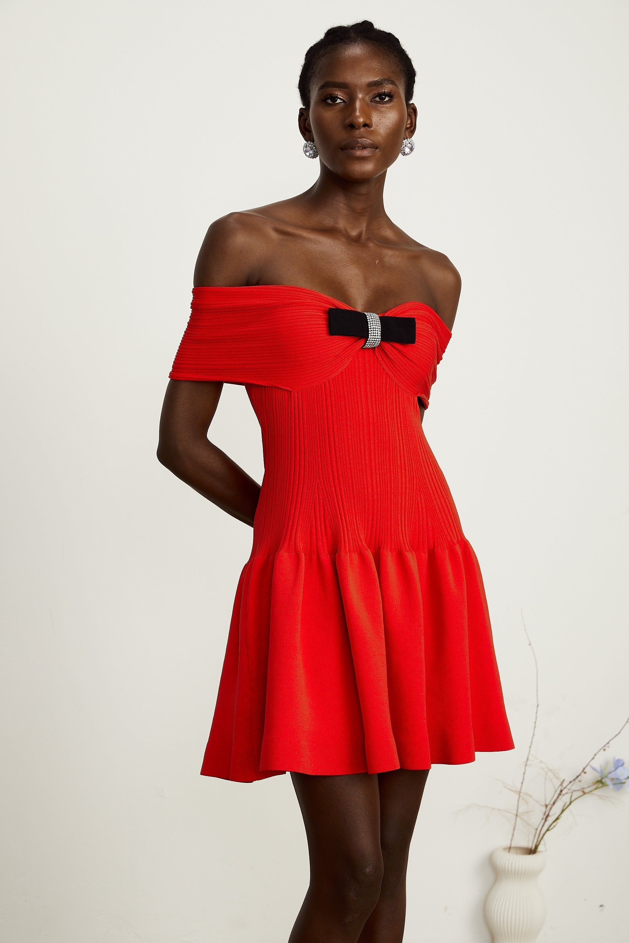 Coralie Strickminikleid mit Schleifendetail