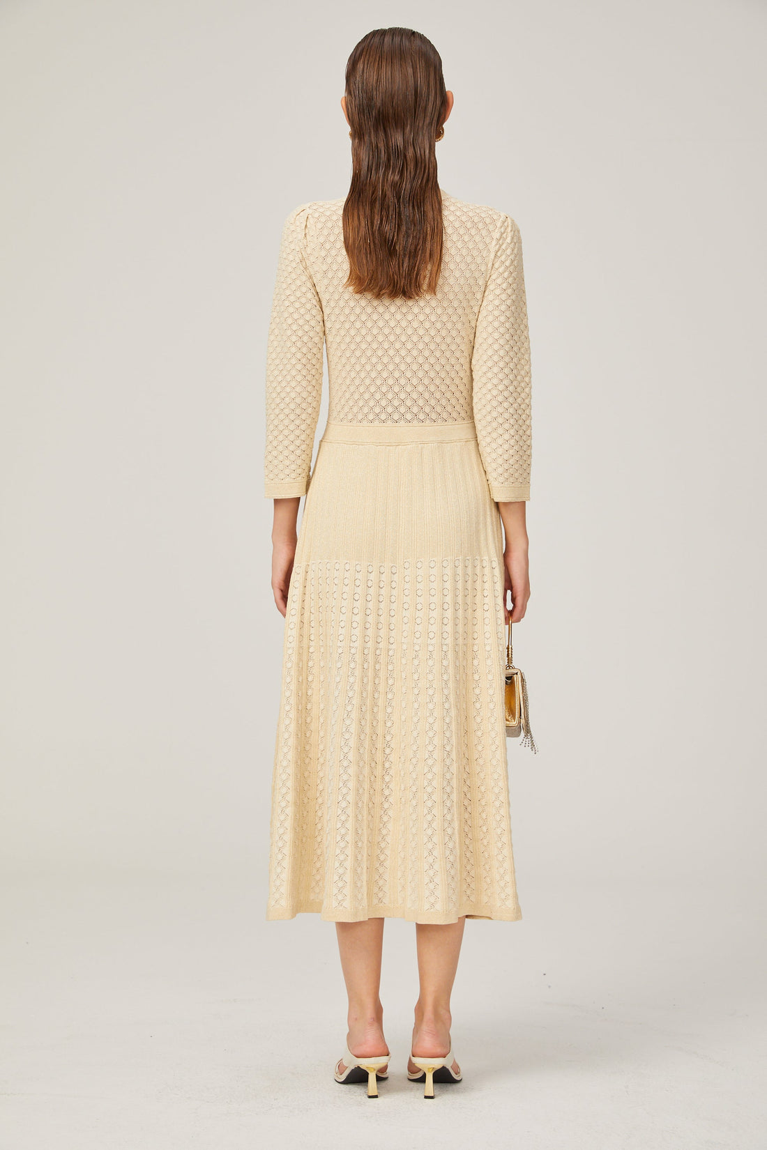 Élodie Strickkleid mit langen Ärmeln, Midi-Länge