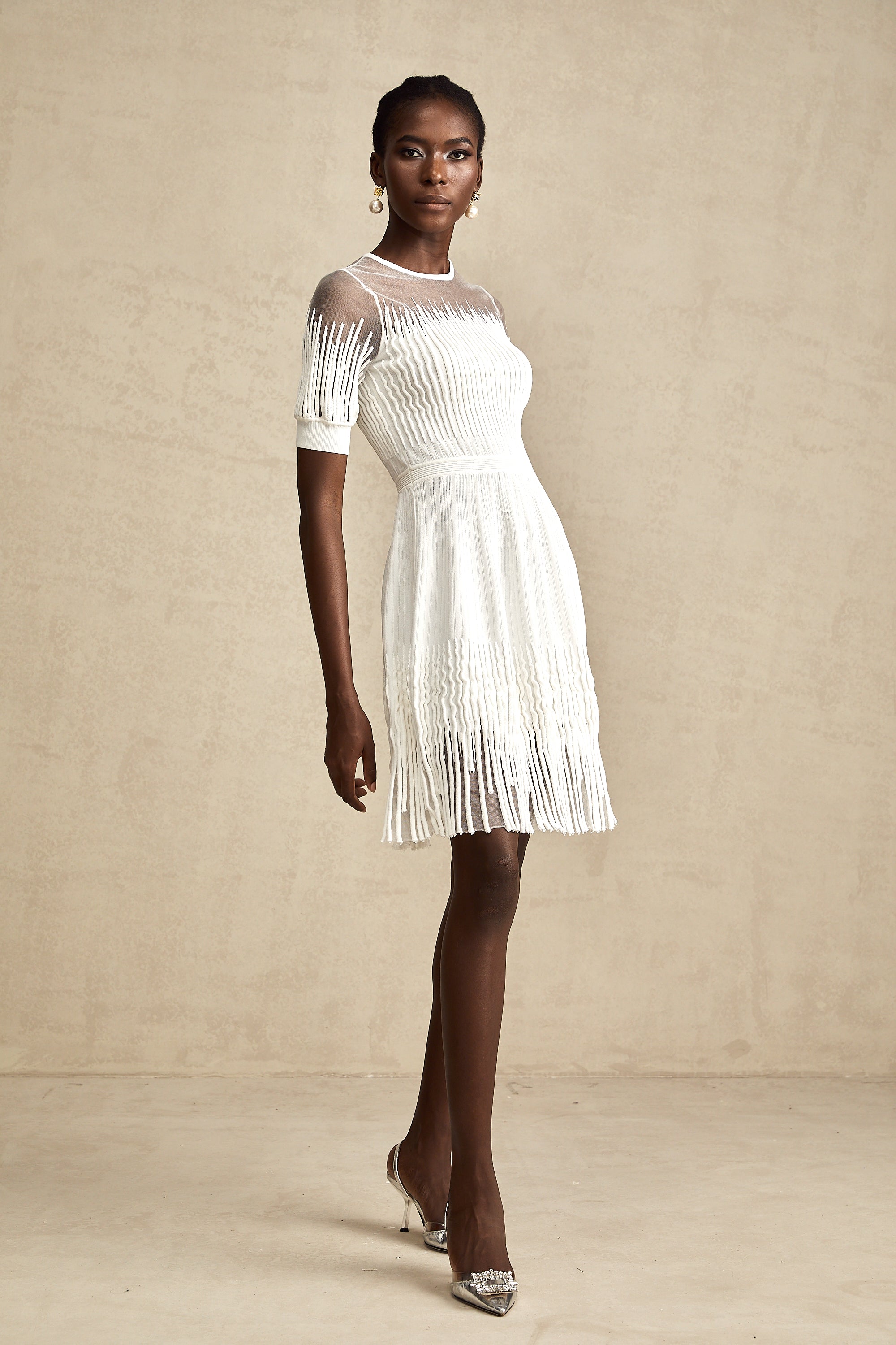 Juliette Beyaz Fringe Yarı Şeffaf Mini Elbise