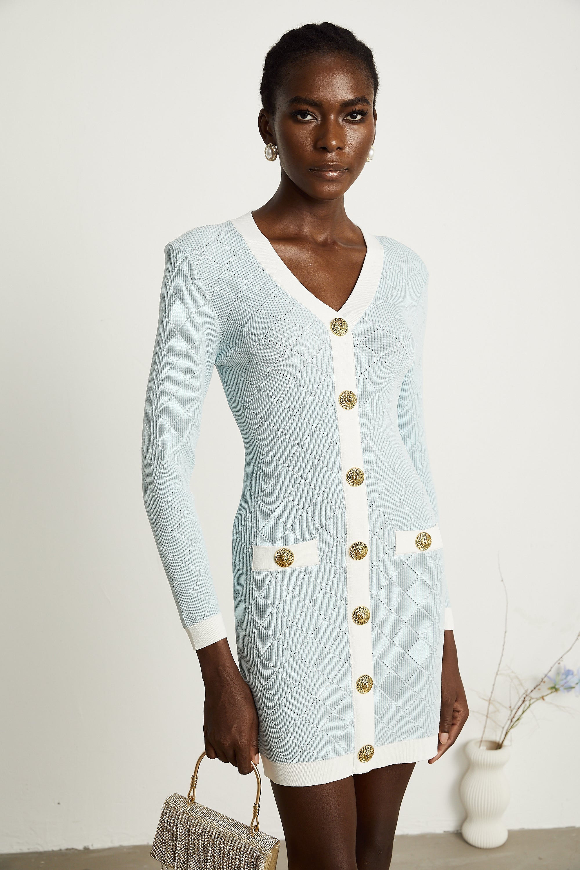 Mathilde blaues kariertes Strickminikleid