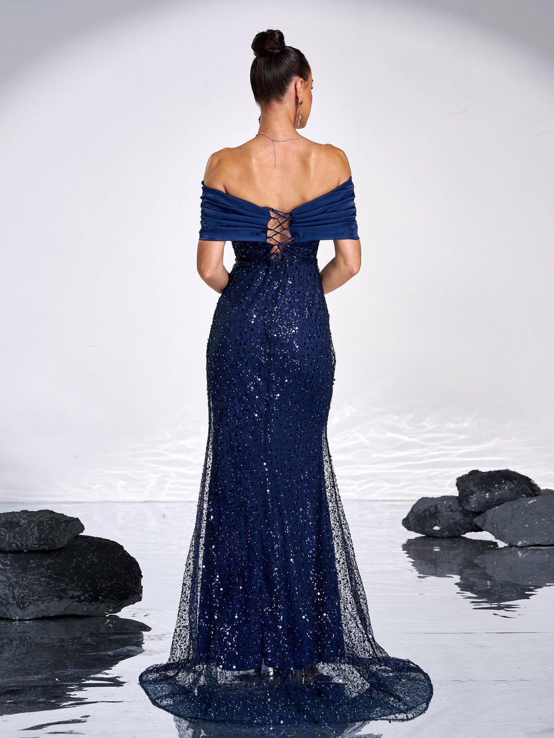 Thalassa Glitzerndes Pailletten-Maxikleid ohne Träger