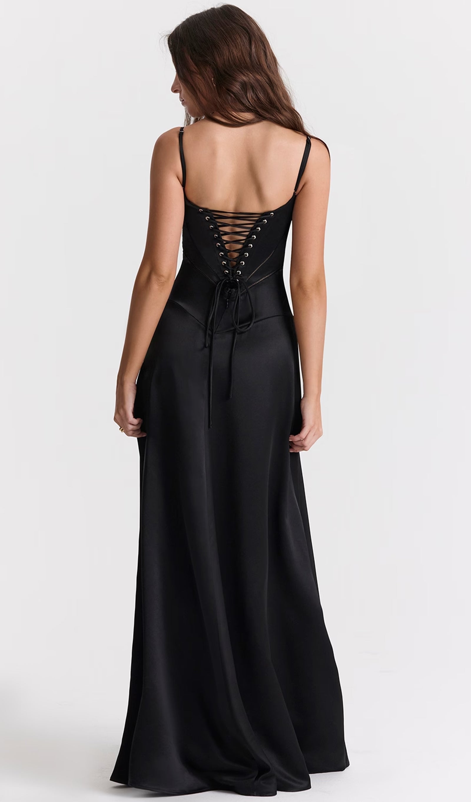 Maxikleid aus Satin und Spitze 
