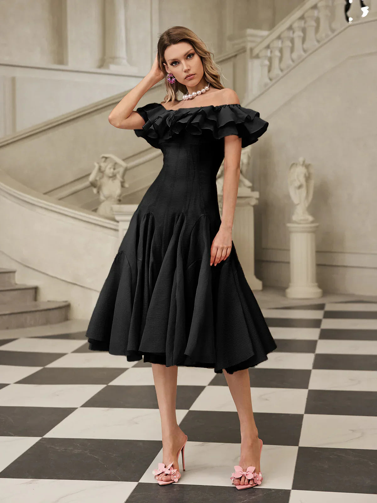 Amelie schulterfreies Rüschen-Midikleid 