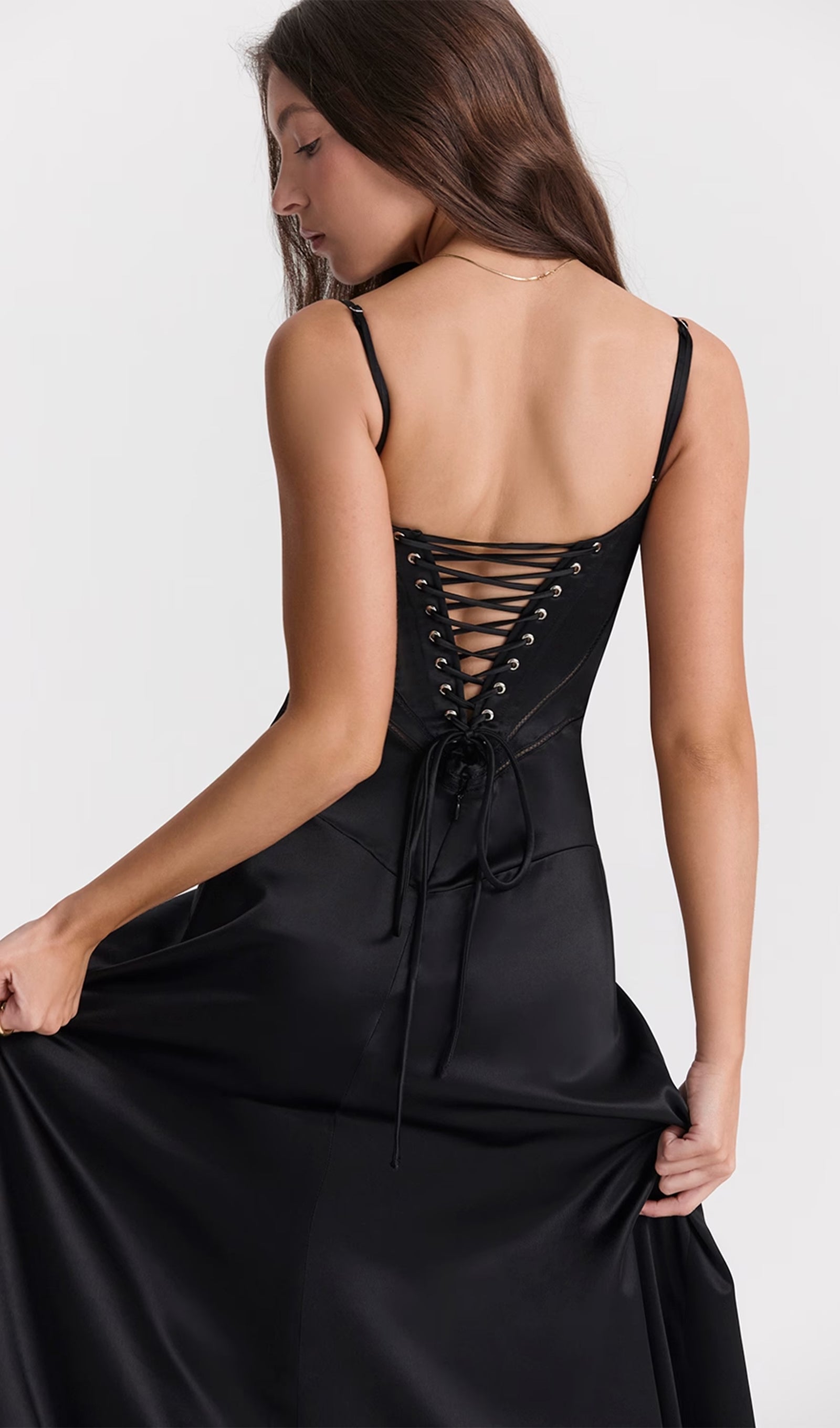 Maxikleid aus Satin und Spitze 