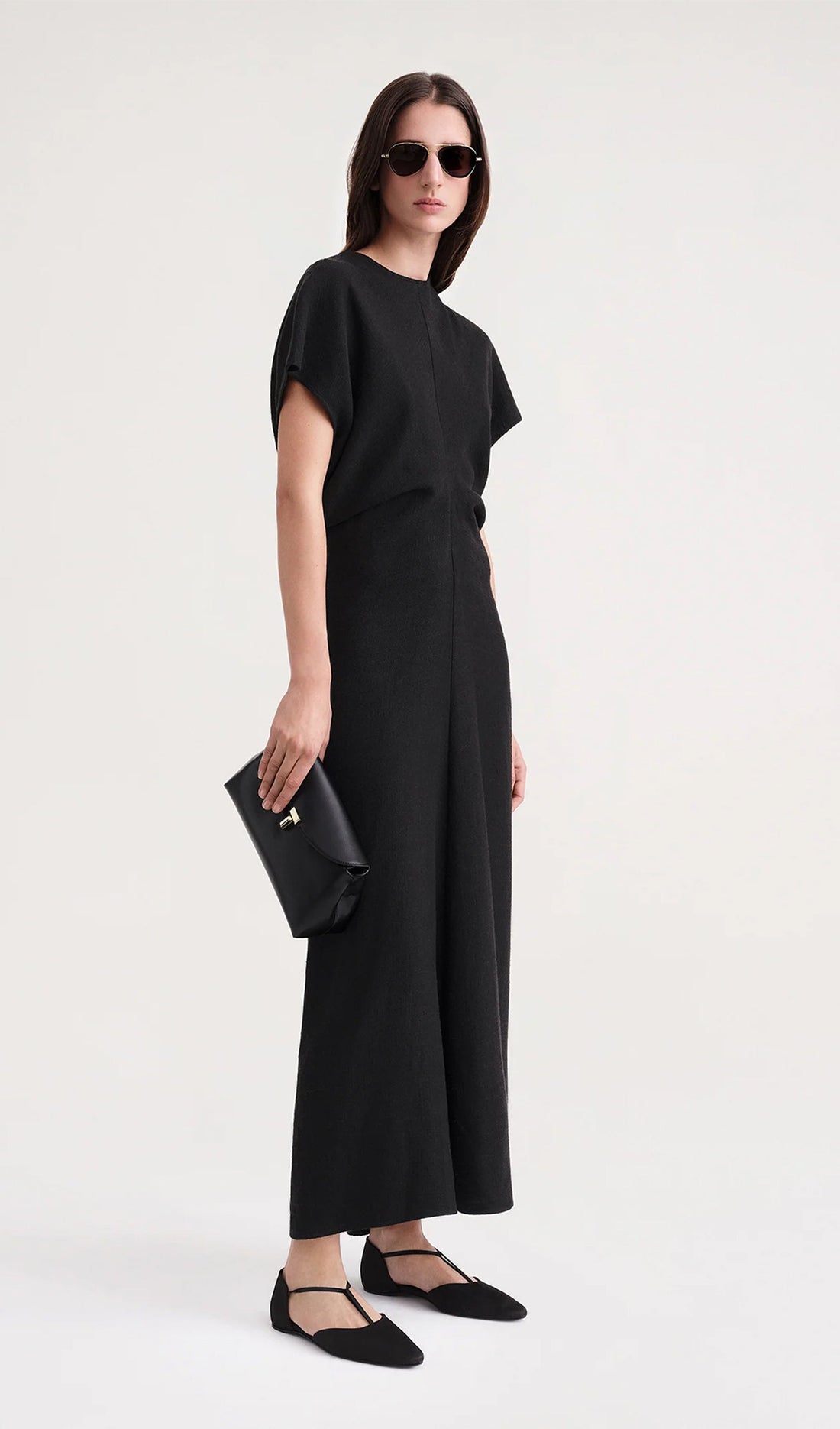 Satin-Midikleid mit lässiger Taille – Schwarz 